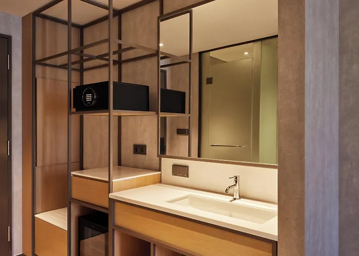 Hotel L7 Haeundae By Lotte 4*